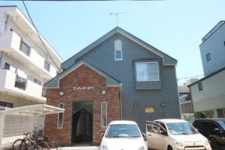 カナディアンTAP 21【1階】の外観