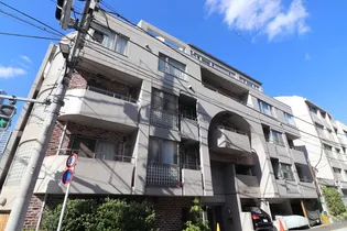 エルモ麻布【2階】の外観