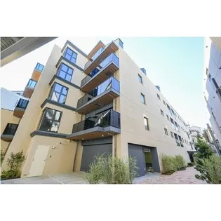 コンフォリア・リヴ文京護国寺【2階】の外観