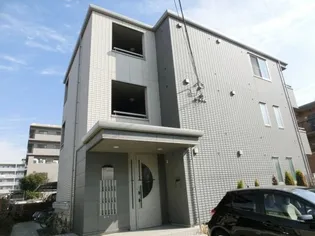 レッドコート【3階】の外観