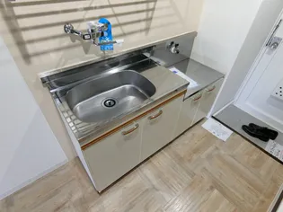 ブラッサム【3階】のキッチン