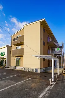 EASE【3階】の外観