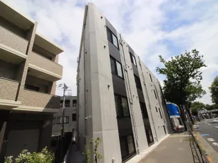 プロス千歳烏山らしくらす【3階】の外観