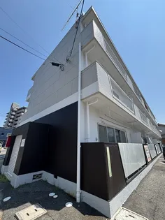 新広沢ビル【3階】の外観