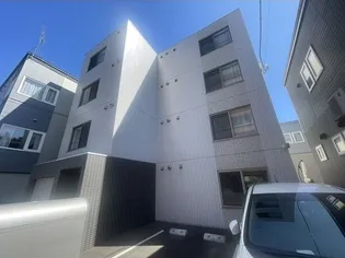 北海道札幌市豊平区平岸一条8【アパート】の外観
