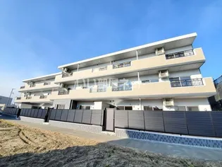 アヴィサーシャフローラ【1階】の外観