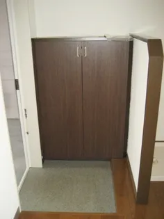 マーセルラフォーレキャピタルA棟【2階】の玄関