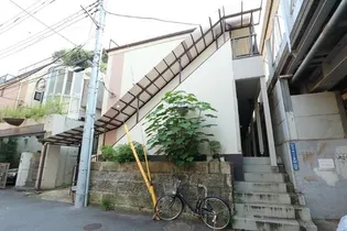 パールマンション【1階】の外観