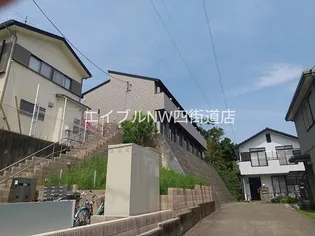 ユニベール美しが丘【1階】の外観