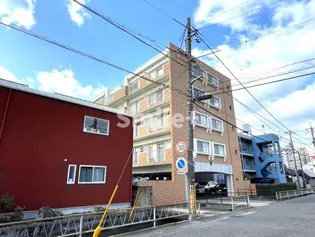 パインシティ【3階】の外観