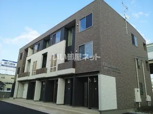 ベルメゾン・ウエスト【3階】の外観