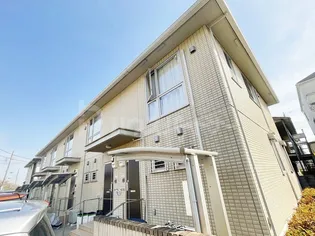 スリーズの外観