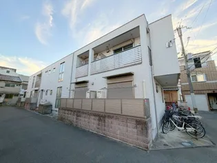 ラフテル西邸【2階】の外観