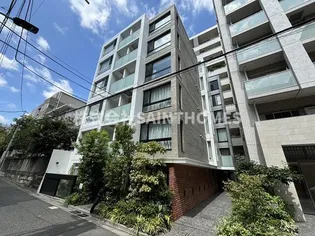 東京都港区南麻布1【マンション】の外観