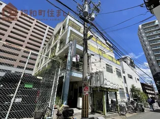 ロイヤルハイツ【3階】の外観