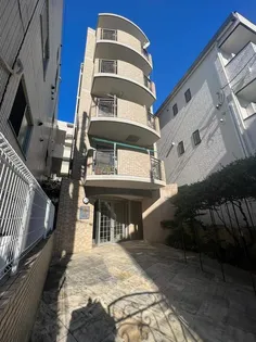東京都中野区本町5【マンション】の外観