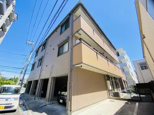 トリアードの画像