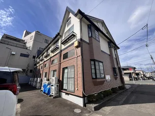 ホワイトキャッスル宮千代ビレジ【1階】の外観