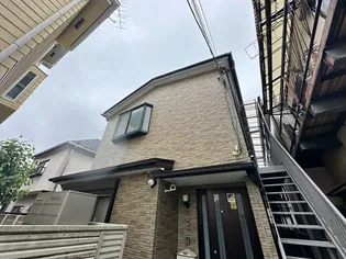 ホワイトヒル【2階】の外観