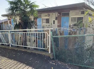 スカイビューレジデンス【2階】の外観