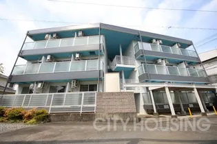 蔵本ハイツ2001【2階】の外観