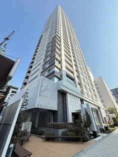 ブランズタワー南堀江【25階】の外観