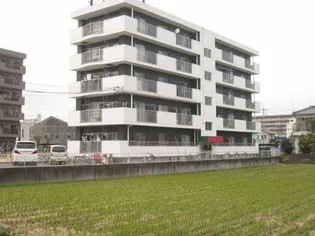 サンハイツヒロ【2階】の外観