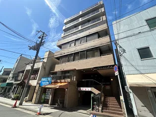 パークピア中津【6階】の外観