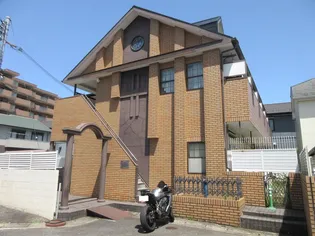 ケーズ山科【1階】の外観