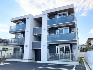 山梨県甲斐市富竹新田【アパート】の外観