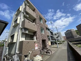 カーサ鷹師ロイヤル【1階】の外観