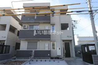 埼玉県さいたま市緑区美園5【アパート】の外観