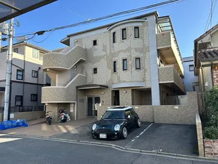 グラニーレ聚楽【2階】の外観