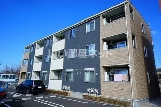 A S T サニーBの画像