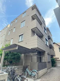 サン アディュ Kの画像