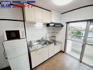 新町ハイツ【1階】のキッチン