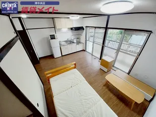 新町ハイツ【1階】の居間