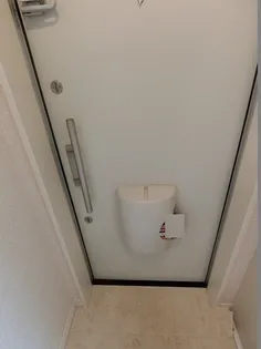 ユナイト横浜ファーストブランチの玄関