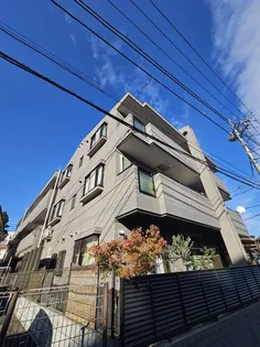 FLORAISON【1階】の外観