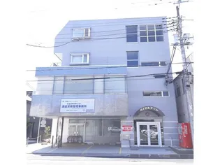 ロイヤルアウル【4階】の外観