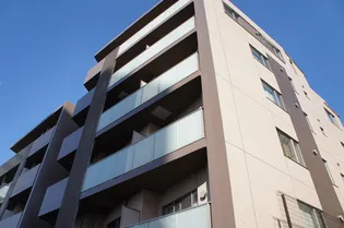 ファーストレジデンス【1階】の外観