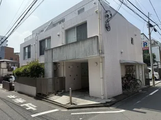 Earth Ikebukuro【3階】の外観