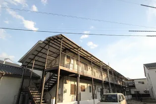コーポ岡谷【2階】の外観