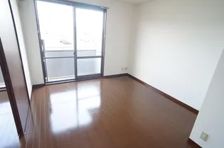 シャーメゾンKitta D【1階】の居間