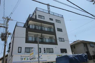 大阪府豊中市本町9【マンション】の外観