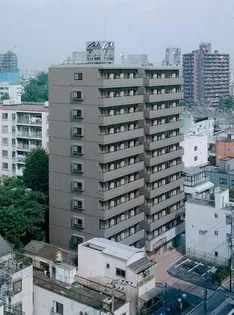 東京都新宿区市谷薬王寺町【マンション】の外観