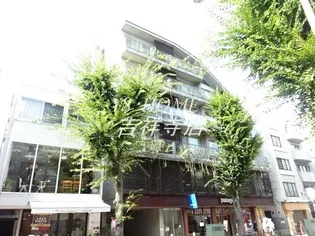 NESTの画像