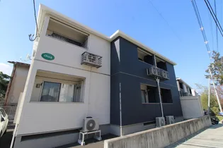 オリーブ1番館【1階】の外観