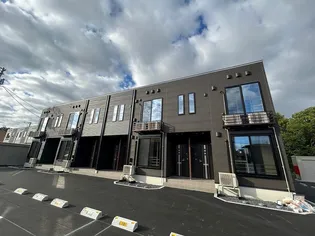 ララ マヒナCの画像