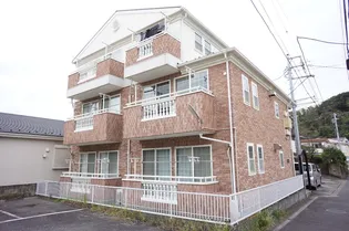 神奈川県横浜市栄区中野町【アパート】の外観